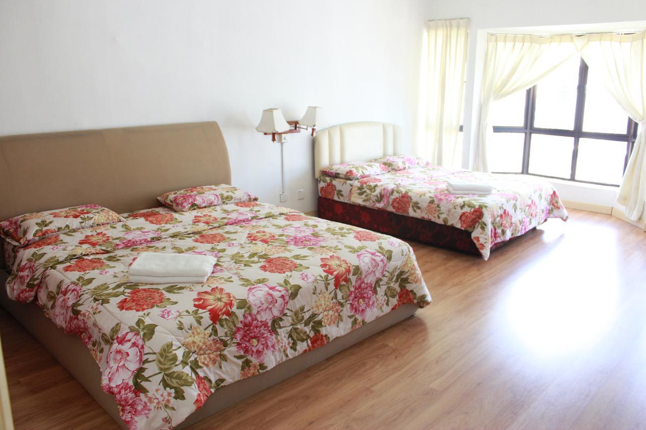Вилла Marina Court, Kota Kinabalu, Sabah Экстерьер фото