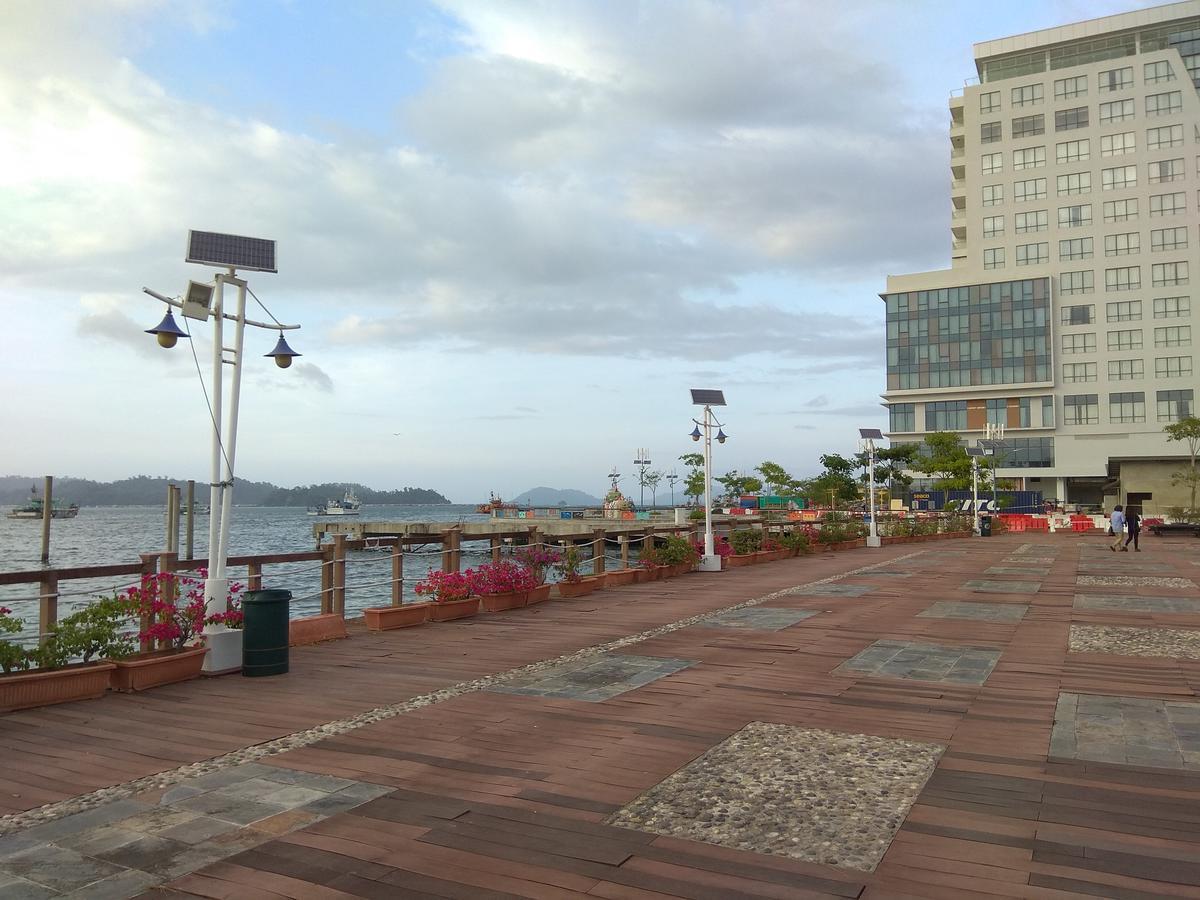 Вилла Marina Court, Kota Kinabalu, Sabah Экстерьер фото
